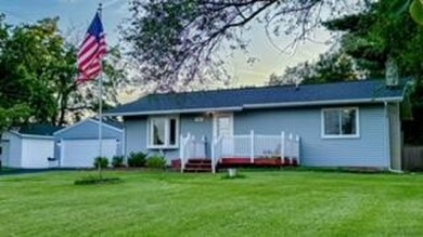 Lake Home Sale Pending in Jackson, Michigan