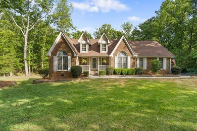 Lake Greenwood Home For Sale in Greenwood South Carolina