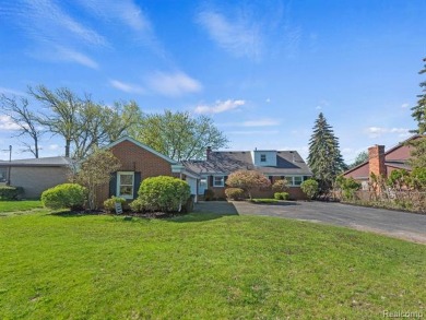 Lake Home Off Market in West Bloomfield, Michigan