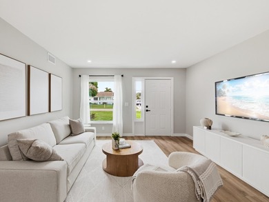Welcome to this charming FULLY RENOVATED 2-bedroom, 1-bathroom - photo 4