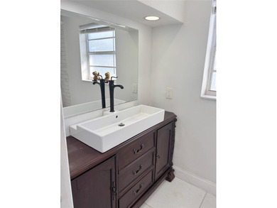 New to the market! Beautiful 3-bedroom, 2-bath home on one of - photo 6