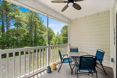 Beautiful top-floor, two-bedroom, two-bath condo with vaulted - photo 13