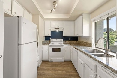 COME HOME TO THIS BEAUTIFUL 2 BED - 2 BATHS - 1 CAR GARAGE 2ND - photo 14