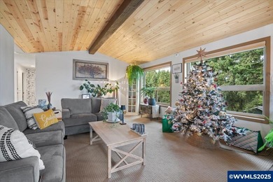 Price reduction 10KWelcome Home! Beautiful 3 mountain view!