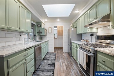 Price reduction 10KWelcome Home! Beautiful 3 mountain view!