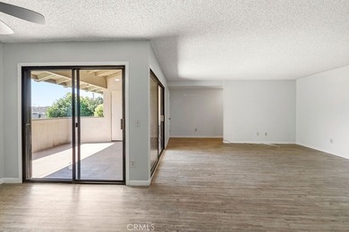 COME HOME TO THIS BEAUTIFUL 2 BED - 2 BATHS - 1 CAR GARAGE 2ND - photo 24