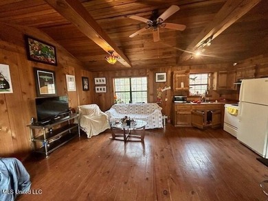Secluded and peaceful, this charming 2-bedroom, 2-bath cabin - photo 5