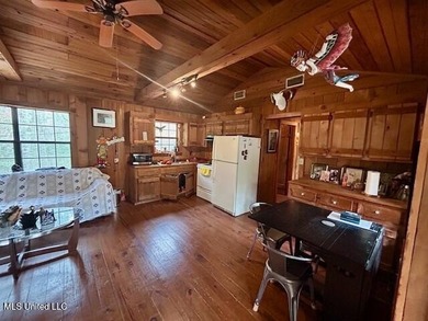 Secluded and peaceful, this charming 2-bedroom, 2-bath cabin - photo 6