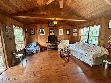Secluded and peaceful, this charming 2-bedroom, 2-bath cabin - photo 9