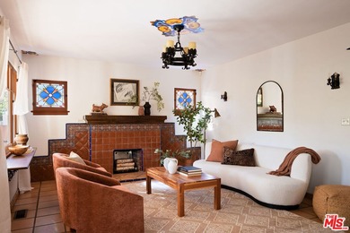 (private lake, pond, coastal) Home Active Under Contract in Pasadena California