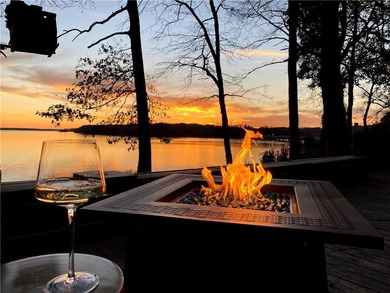 A mid-century modern lake home with breath taking wide views of - photo 34