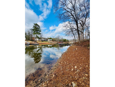 Lake Secession Lot For Sale in Iva South Carolina