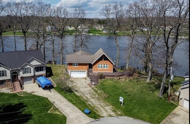 Lake LaTonka living at its finest! Nestled on a quiet cul-de-sac - photo 2