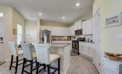 No CDD fees!! Come fall in love with this beautiful townhome - photo 8