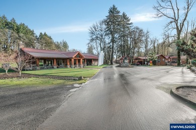 Beautifully maintained 1-bedroom, 1-bath Tiny Home on larger end