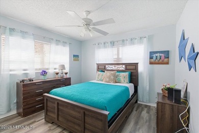 Welcome to easy coastal living just steps from the ocean! This - photo 7
