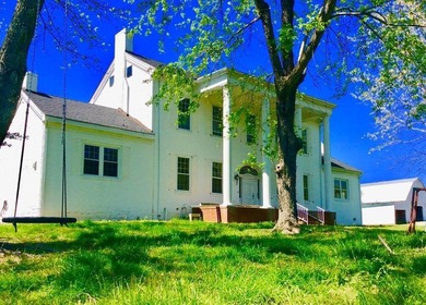 Unbelievable, historic farm in Sparta, Tennessee. Known as the - photo 6