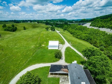 Unbelievable, historic farm in Sparta, Tennessee. Known as the - photo 9