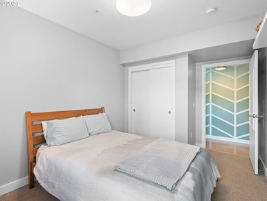 OPEN HOUSE Saturday, March 14th 11-1! Upper Floor Corner Condo