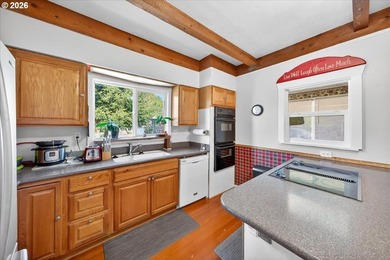 Step into a quintessential slice of Oregon history with this - photo 20