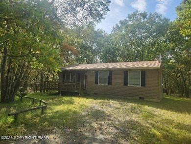 Indian Mountain Lakes Home For Sale in Albrightsville Pennsylvania