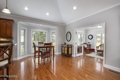 Welcome to 424 Wewoka Circle -- a stunning golf-front home - photo 10