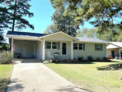 Greers Ferry Lake Home For Sale in Heber Springs Arkansas