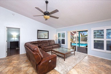 Tropical 4/2/2 pool home in desirable Southbend Lakes! This - photo 13