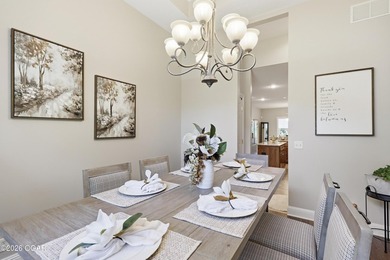Welcome home to this immaculate 3-bedroom, 3 full-bath residence - photo 15