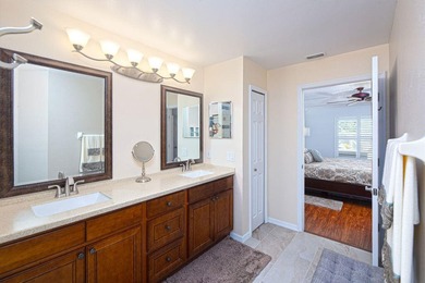 Tropical 4/2/2 pool home in desirable Southbend Lakes! This - photo 17