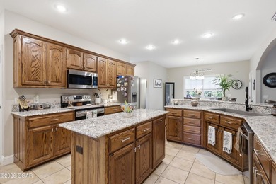 Welcome home to this immaculate 3-bedroom, 3 full-bath residence - photo 23