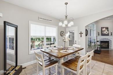 Welcome home to this immaculate 3-bedroom, 3 full-bath residence - photo 26