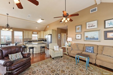Spectacular home on a highly sought after street in Riverview - photo 9