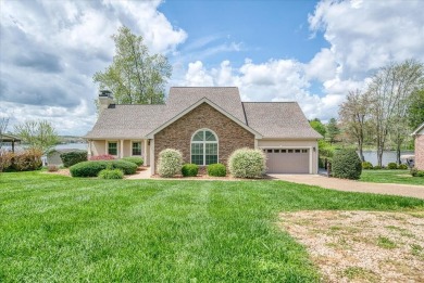 Lake Home For Sale in Crossville, Tennessee