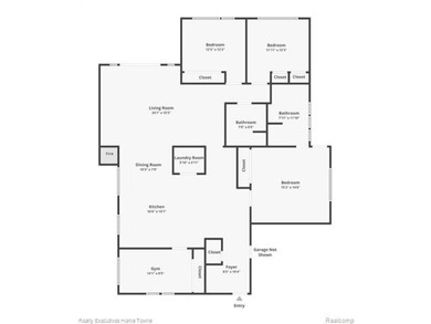 Location, location, location! Just two blocks from beautiful - photo 39