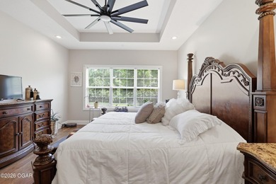 Welcome home to this immaculate 3-bedroom, 3 full-bath residence - photo 43