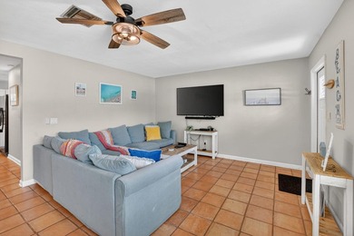 Welcome to coastal living in one of Boynton Beach's most - photo 4