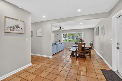 Welcome to coastal living in one of Boynton Beach's most - photo 10