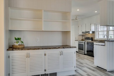 Timeless character and curb appeal are calling cards for this - photo 17