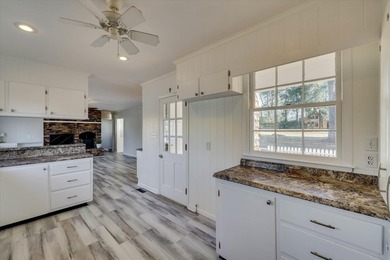 Timeless character and curb appeal are calling cards for this - photo 21