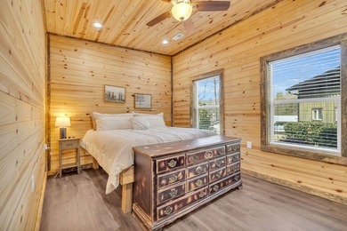 Experience the perfect intersection of rugged Upstate beauty and - photo 10