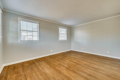 Timeless character and curb appeal are calling cards for this - photo 30