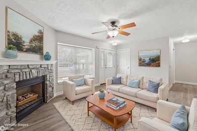 Beautiful 4-bedroom, 3-bath home located in the highly desirable - photo 4