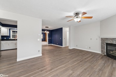 Beautiful 4-bedroom, 3-bath home located in the highly desirable - photo 5