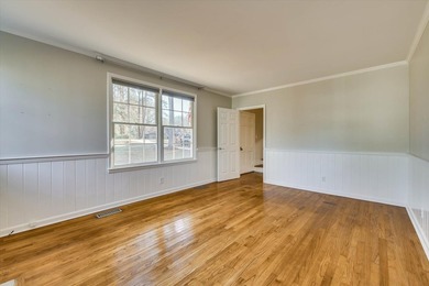 Timeless character and curb appeal are calling cards for this - photo 36