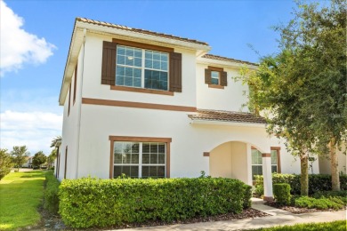 Storey Lake Area Townhome/Townhouse For Sale in Kissimmee Florida
