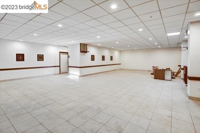 400 E. 12th Street is a 2,483 +/- SqFt ground-floor commercial