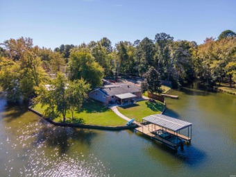 Lake Hamilton Home For Sale in Royal Arkansas