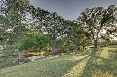 River Road is one of the most sought after areas of historic - photo 13