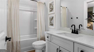 New Construction JW COLLECTION 3 Bedroom 3 Bath Home in Lake - photo 14